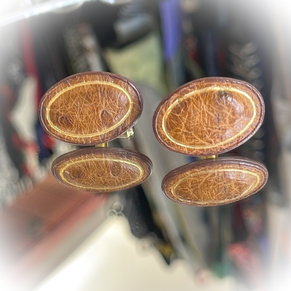 💕Unique Leather Brown Vintage Buxton Leather Cufflinks💕
